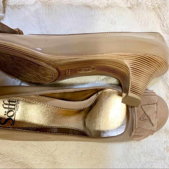 Sofft Nude High Heel Shoes - Picture 4 of 5